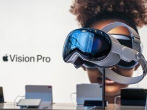 アップルVision Pro、価格抑えたモデル出るまで販売不振続く－ＩＤＣ