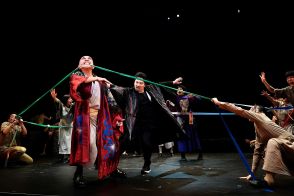 松本潤、長澤まさみ、永山瑛太共演の「正三角関係」開幕　11・２ロンドンの劇場で大千秋楽