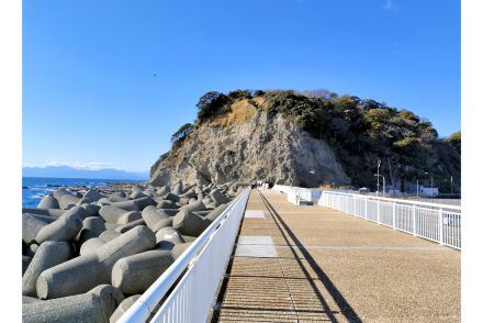 神奈川県警が怒りの“完全封鎖”へ!?「江ノ島大橋」夜間に「ゲート閉門」措置を決定 住民の騒音被害が解決せず