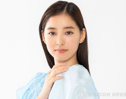 新木優子、毛穴レス＆ふんわりほっぺのドアップ顔にファンもん絶「透明感半端ない」「参りました」