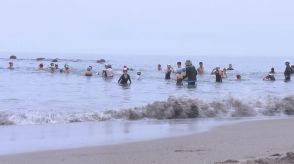 鶴岡市の湯野浜海水浴場で「海開き」　暑い夏予想に去年並み（17万人）の来場者見込む