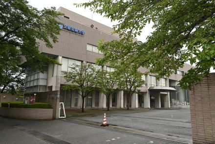 文星芸大女子学生やけど死亡事故　栃木県警、元助手ら３人を書類送検　業務上過失致死の疑い