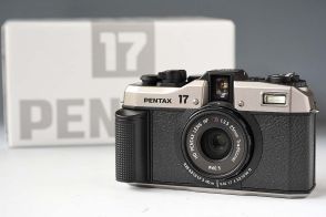 令和にまさかの新製品「PENTAX 17」も登場、Z世代が引っ張るフィルムカメラブーム