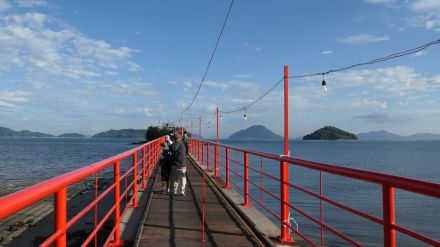 営業は年間2日のみ？　津島ノ宮駅と「つしま橋」、実は子供ファーストだった！