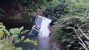 秋田市で川に転落した軽トラック車内から80代妻が　1キロ下流で90代夫が相次いで遺体で発見