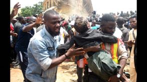 ナイジェリア中部で学校が倒壊し生徒22人が死亡「学校の脆弱な構造と川岸に近い立地が悲劇を引き起こした」州政府が指摘