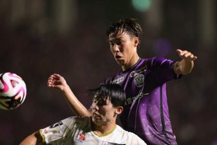 藤枝MYFC 過去最多9,640人の観客の前で1点に泣く 愛媛FCに0-1【J2第24節速報】