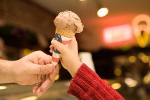 室温で4時間「溶けない」アイスクリームを発明…美味しく食べられるまでにはまだ少し時間が必要（海外）