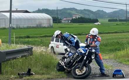 【続報】ガードレールに衝突か　大型バイク単独事故　運転していた男性(47)が心肺停止　国道３４６号上＜宮城・大崎市＞