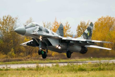 「まだあるぞMiG-29！」ウクライナに追加供与へ“精密爆撃”にも活用される貴重な航空戦力