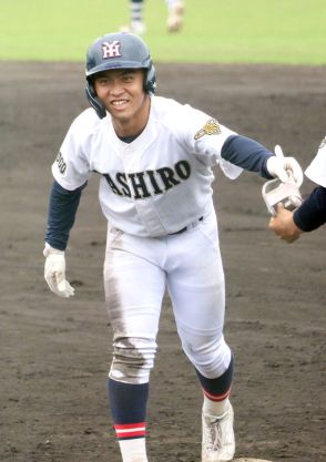 【高校野球】昨夏代表の社が４回戦進出　５番・竹岡政翔が決勝打　７４年東洋大姫路以来の３連覇へ視界良好