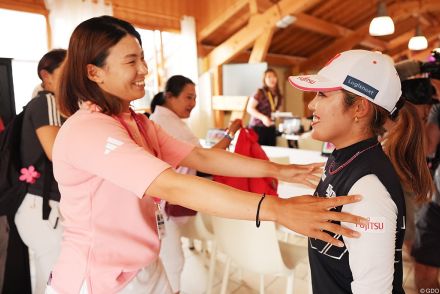 「シビれました。えぐい。ヤバい」 渋野日向子も“えってぃ”のメジャーVを祝福