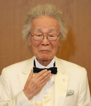 菅原洋一、急病でライブ延期　８月には９１歳のバースデーディナーショー