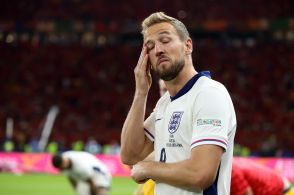 主将ケインは最低評価「3」…EURO決勝のプレーを現地メディア酷評「イングランドのお荷物だった」