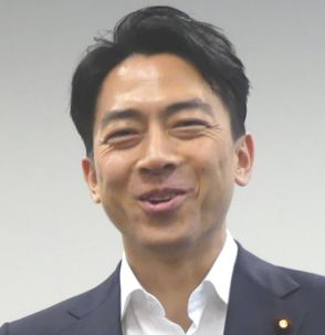 小泉進次郎氏、おにい孝太郎の誕生日に贈ったユーモアあるプレゼント明かす「これしかない」