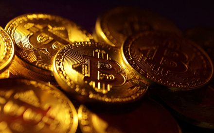 ビットコイン2週ぶり高値、トランプ氏銃撃受け勝利確率上昇の見方