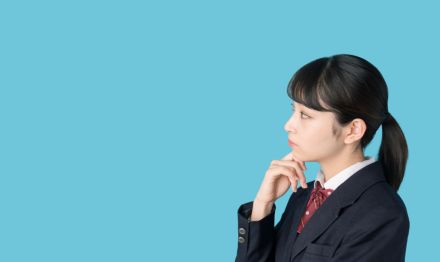 奨学金を申し込むときに保証人が必要って本当ですか？