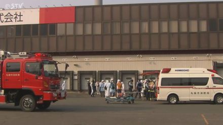 【速報】食品加工場「マルハニチロ畜産」で火事　2階部分が燃え消火活動中　札幌市西区