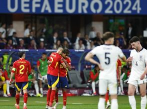 MVPが45分で負傷交代→イングランド逆転の流れと思いきや…“EURO名人”スペインの勝ち筋「ファンの愛に触れたい」「この集団を誇りに」