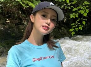 人気YouTuber中町綾 おへそチラ見せ美スタイルに「顔ちっさすぎる」愛媛を訪れ大自然でオフ感全開ショット