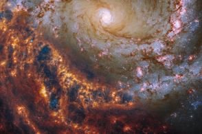 「渦巻銀河の形成」は予想よりも早かった、ウェッブ望遠鏡の観測で判明