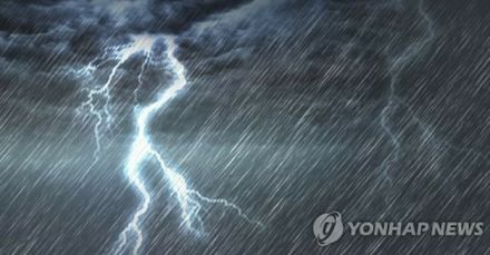 韓国・南西部で落雷多発　1日に3576回＝異例の記録