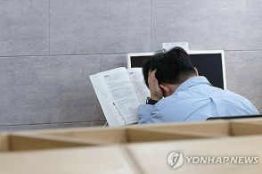 卒業から就職まで11か月　過去最長＝韓国