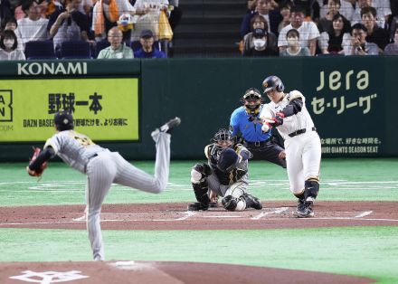 【巨人】岡本和真３戦ぶり安打で先制点も「ライトにぶち込めー」のコールは「分からなかった」