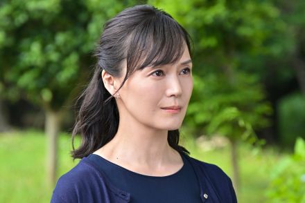 奥貫薫が楠見（松村北斗）の亡き妻・瑠衣（松井愛莉）の母親役で『西園寺さんは家事をしない』第3話にゲスト出演