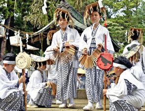 稚児田楽を奉納　いわき・御宝殿熊野神社、5種類の舞を披露