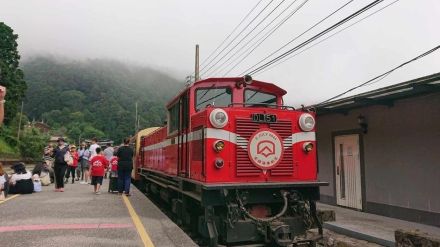 台湾の「阿里山森林鉄道」が15年ぶり全面復旧 地元は観光振興に期待