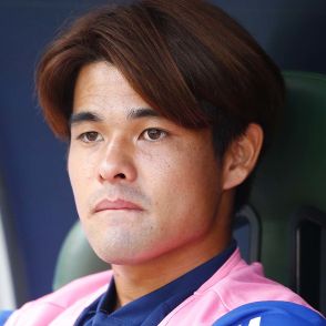 「一時帰国中にアホ」日本代表・佐野海舟容疑者「性的暴行逮捕」は“サッカーの聖地”真横の情けなさぶり