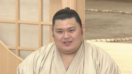 関脇・大の里 先場所苦杯の平戸海の変化に屈す 1勝3敗に 大相撲名古屋場所4日目