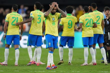 W杯予選でもコパでもサッカー王国は低調のまま……　ブラジル復活の鍵を握るのはエースとベテランの存在か