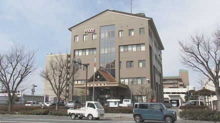 勤務先の共用トイレにカメラ仕掛けたか　同僚の女性を盗撮した疑いで男（49）を逮捕　広島