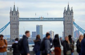 英賃金上昇率、3─5月は前年比5.7％に鈍化　なお高水準