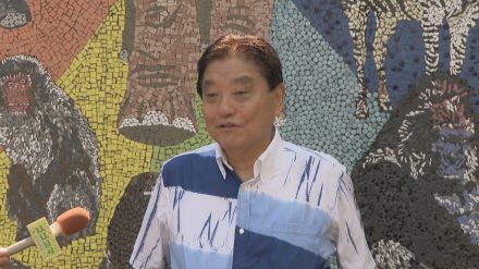 河村たかし名古屋市長 10年越しのラブコール実る “現代の恐竜”コモドドラゴンに「ハロー、アイラブユー」