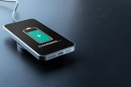 バッテリー容量「5000mAh」のスマホはどれくらい使える？