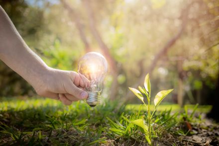 「海の力で発電」は実現困難 電気は安く大量に発電し、送電しなければならない