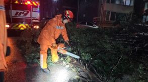 韓国首都圏、２３時間で３７４ミリ…バケツをひっくり返したような、滝のような雨