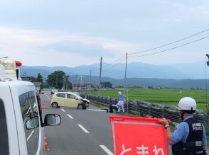 酒田市の国道345号で軽乗用車が防雪柵に衝突　運転していた高齢男性が重体