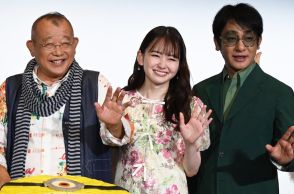 【イベントレポート】笑福亭鶴瓶「ミニオン超変身」ケーキに疑問、山田杏奈は「グルーと話してる！」