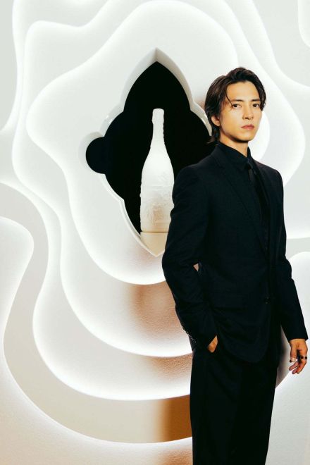 山下智久・すみれ・EXILE SHOKICHIらドレスアップ シャンパンメゾン「モエ・エ・シャンドン」イベントに集結