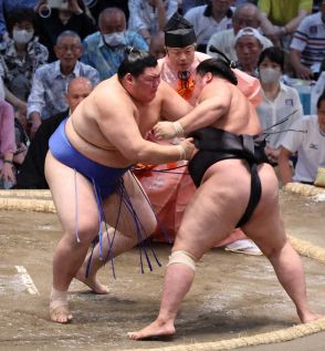 照ノ富士が無傷6連勝　大関復帰目指す霧島3連敗　カド番の貴景勝4敗目　豊昇龍は取り直しから4勝目　