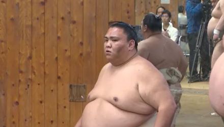 大相撲名古屋場所6日目　上松町出身の御嶽海は熱海富士に勝ち　星を五分に