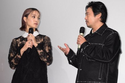 剛力彩芽のタバコを吸う演技の見事さを共演者が絶賛　尾上寛之「ずっと吸ってたみたい」