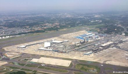 成田空港、燃料不足で韓国から輸入　アジア路線300便相当、就航待ちも対応可に