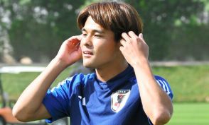 同意性交容疑で逮捕のサッカー日本代表・佐野海舟…「天才」で「極度の人見知り」、酒で羽目を外す一面も