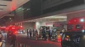松坂屋名古屋店の荷物運搬用の昇降機付近から煙　火は確認されずけが人は無し　