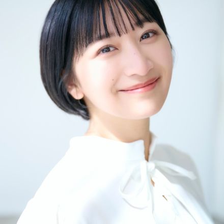 〝グラビア界の超新星〟榎原依那が「乳搾りトレ」で悶絶　「鍛えてる表情も可愛い」「また一歩、最強に近づいたな」「地味にキツいやつ」の声